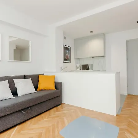 Shortstaypoland Jana Pawla *